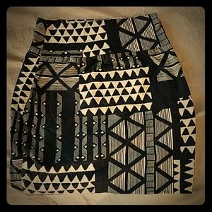 Vintage geometric mini